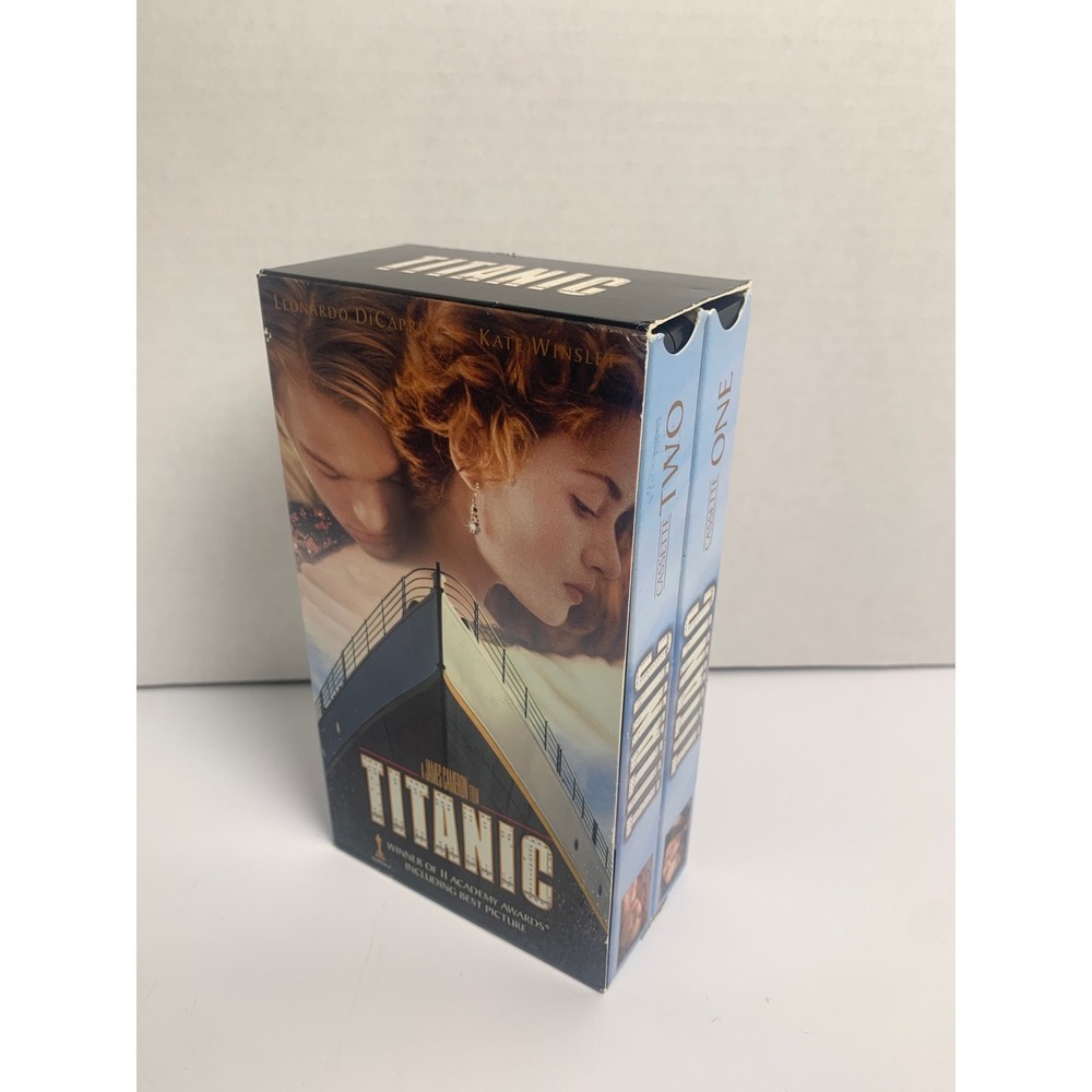 Titanic VHS 1997 Movie 2-Tape Set THX Mastered James Cameron DiCaprio Winslet